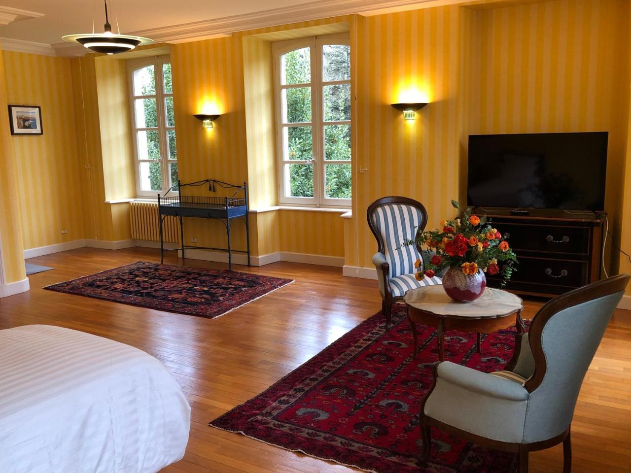 Chateau De Lannouan Landévant Esterno foto